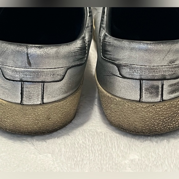 Yves Saint Laurent Metallic Court Classic - Picture 3 of 8
